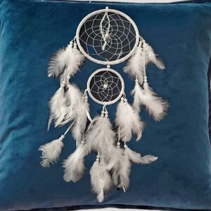 White Feather Dream Capture- New in pkg